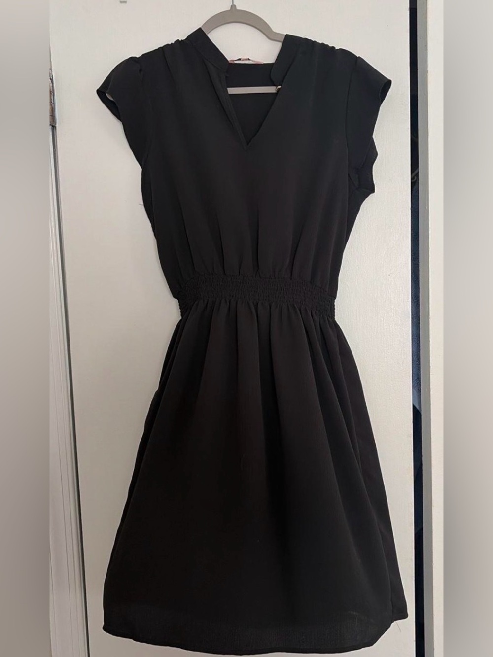Juicy Couture Black V-Neck Smocked-Waist Midi Dress
